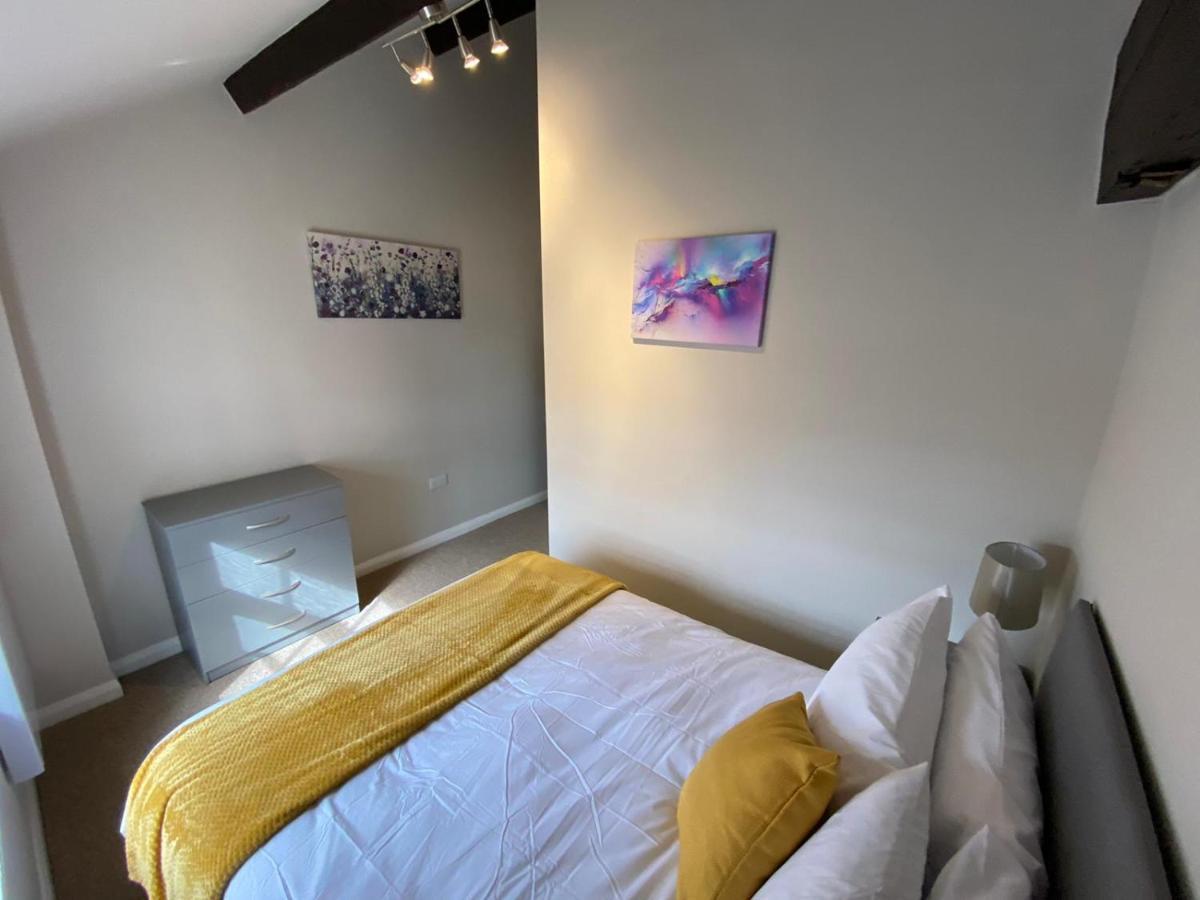 Apartment @ Booth Hall เฮริฟอร์ด ภายนอก รูปภาพ